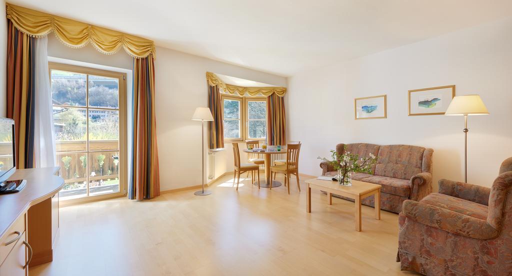 Parkhotel Post Кьюза Экстерьер фото